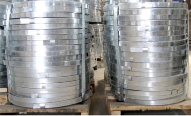 Pemotongan Disesuaikan Diperkecil Spangle Hot Dip Galvanized Steel Strip