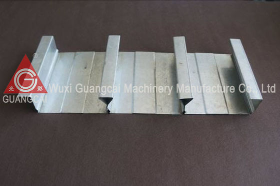 Galvanis baja Lantai Deck Baja Gulung Dibentuk Produk 0.4mm - 0.8mm