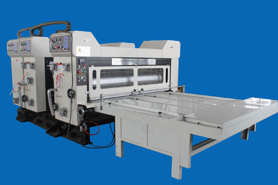 Kekusutan Bermotor Flexo Printing Slotting Mesin 11KW, Pneumatic Mengunci