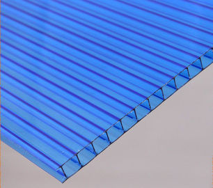 Isolasi Panas Ringan multiwall Polycarbonate berongga Lembar Untuk Skylight