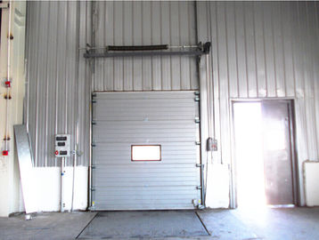 Galvanized Steel Exterior Industrial Sectional Doors Kecepatan pembukaan 1,0m/s